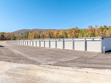Mountain Storage drive-up units with mountain backdrop